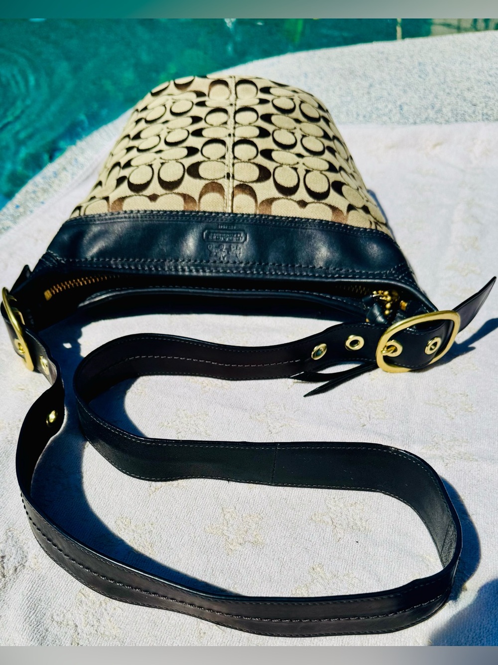 Coach Bleecker Bucket Signature Canvas Bag Black Leather Trim Convertible Y2K - Picture 3 of 16